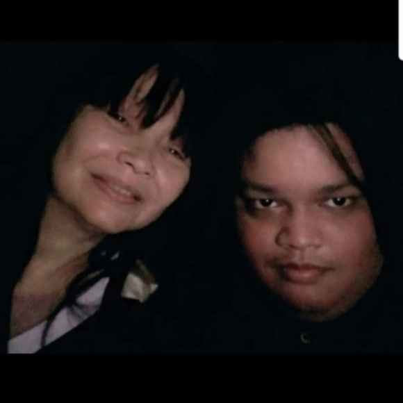 Meet your Posher, Janet - Picture 8 of 8